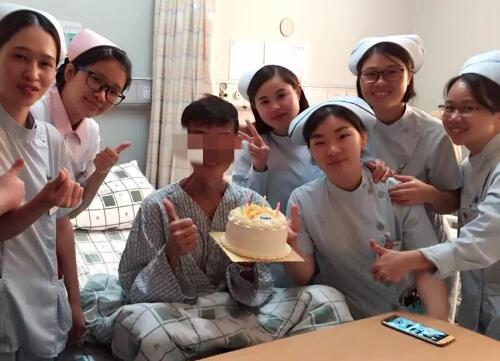 護士節︱我為什麼要做腫瘤毉院的護士？